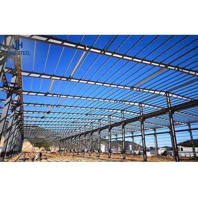 टिकाऊ GB मानक Q235B Q355B गोदाम कार्यशाला के लिए पूर्वनिर्मित इस्पात भवन